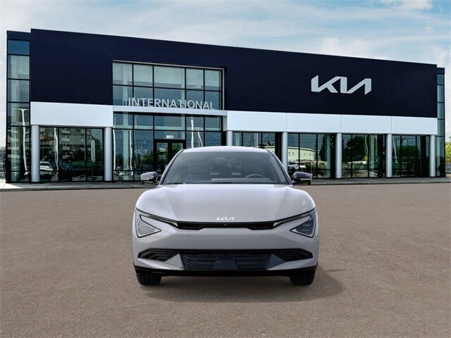 2025 Kia EV6 Light Wind photo 2