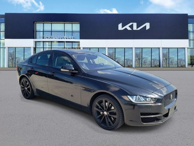 Used 2018 Jaguar XE Prestige with VIN SAJAK4GX5JCP39276 for sale in Orland Hills, IL