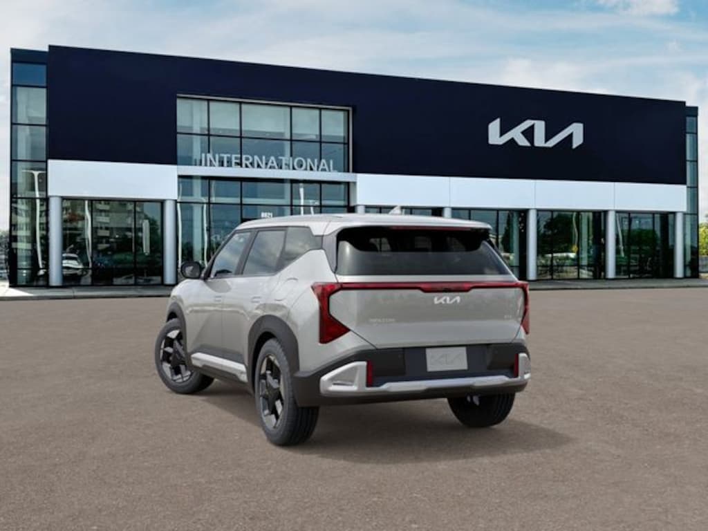 New 2027 Kia Seltos S SUV