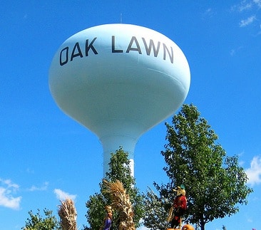 Kia Dealership Near The Oak Lawn Water Tower