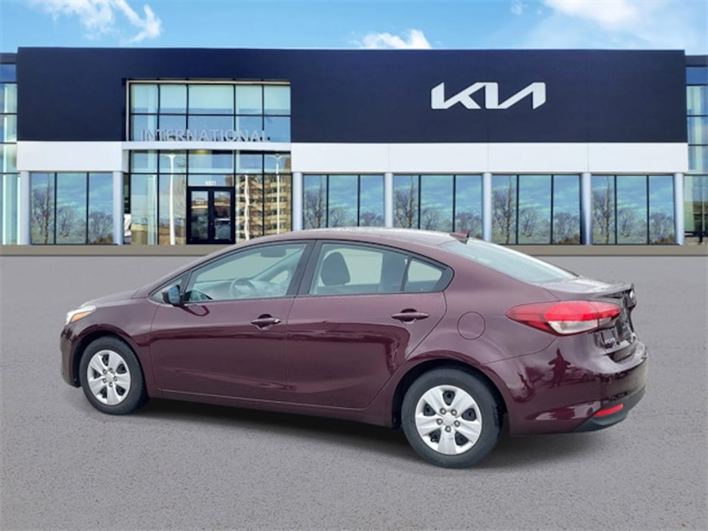 Used 2017 Kia Forte LX Sedan