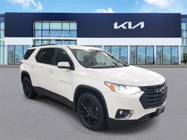 Used 2019 Chevrolet Traverse 1LT with VIN 1GNERGKW1KJ218197 for sale in Orland Hills, IL