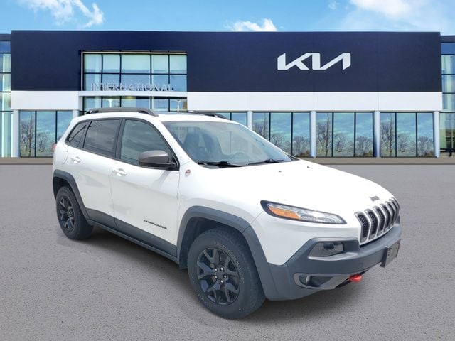 Used 2015 Jeep Cherokee Trailhawk with VIN 1C4PJMBS2FW503665 for sale in Orland Hills, IL