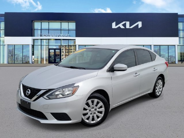 Used 2016 Nissan Sentra SV with VIN 3N1AB7AP5GL669738 for sale in Orland Hills, IL