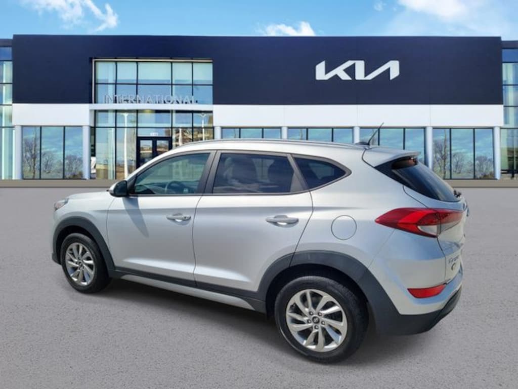 Used 2017 Hyundai Tucson SE SUV