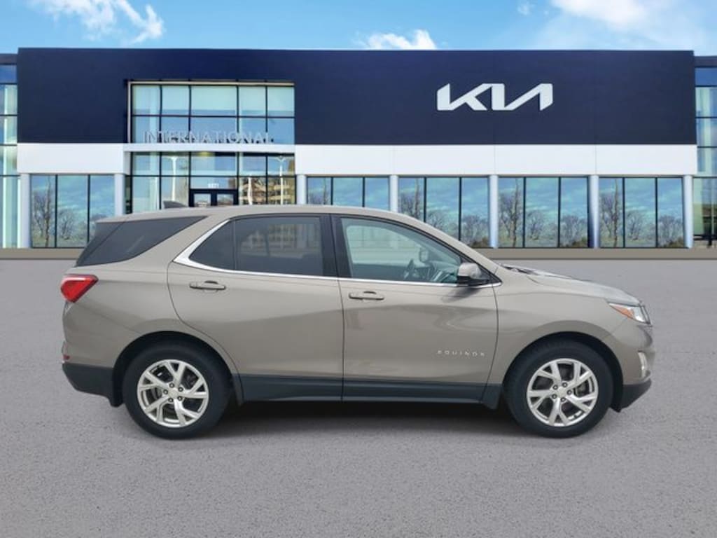 Used 2018 Chevrolet Equinox LT SUV