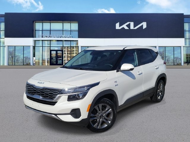 Certified 2022 Kia Seltos LX with VIN KNDEPCAA0N7284335 for sale in Orland Hills, IL