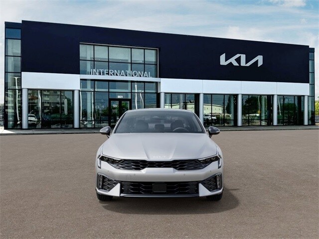 2025 Kia K5 GT-Line photo 2