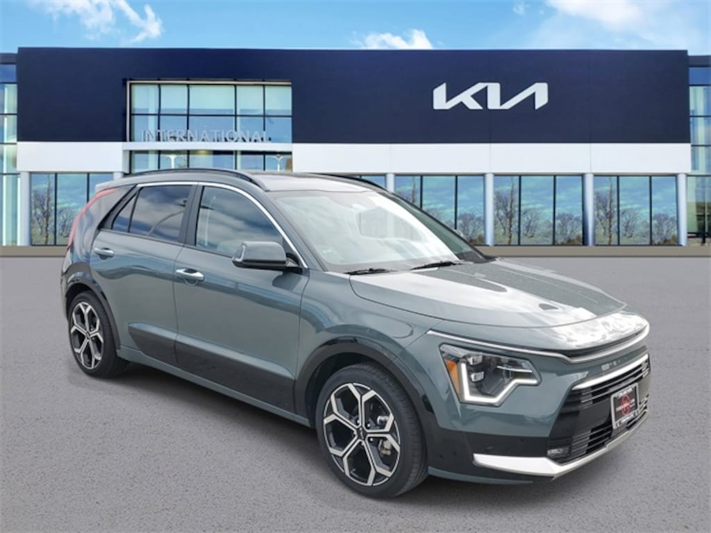 New 2025 Kia Niro SX Touring SUV