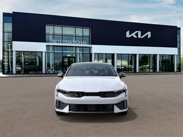 2025 Kia K5 GT-Line photo 2