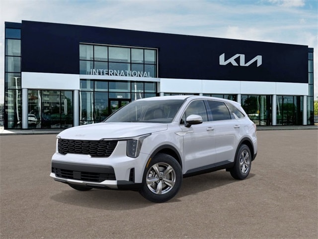 2026 Kia Sorento LX's photo