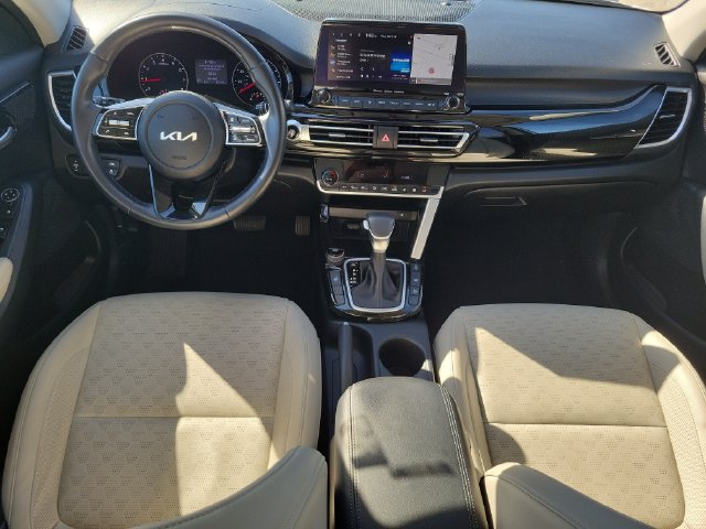 Photo 13