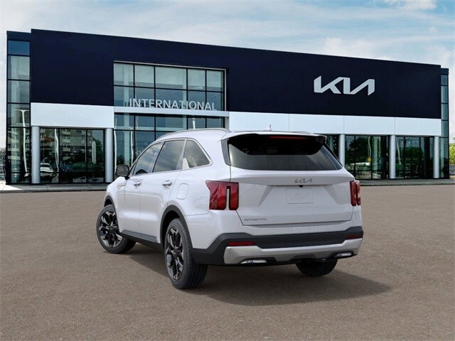 2025 Kia Sorento EX photo 4