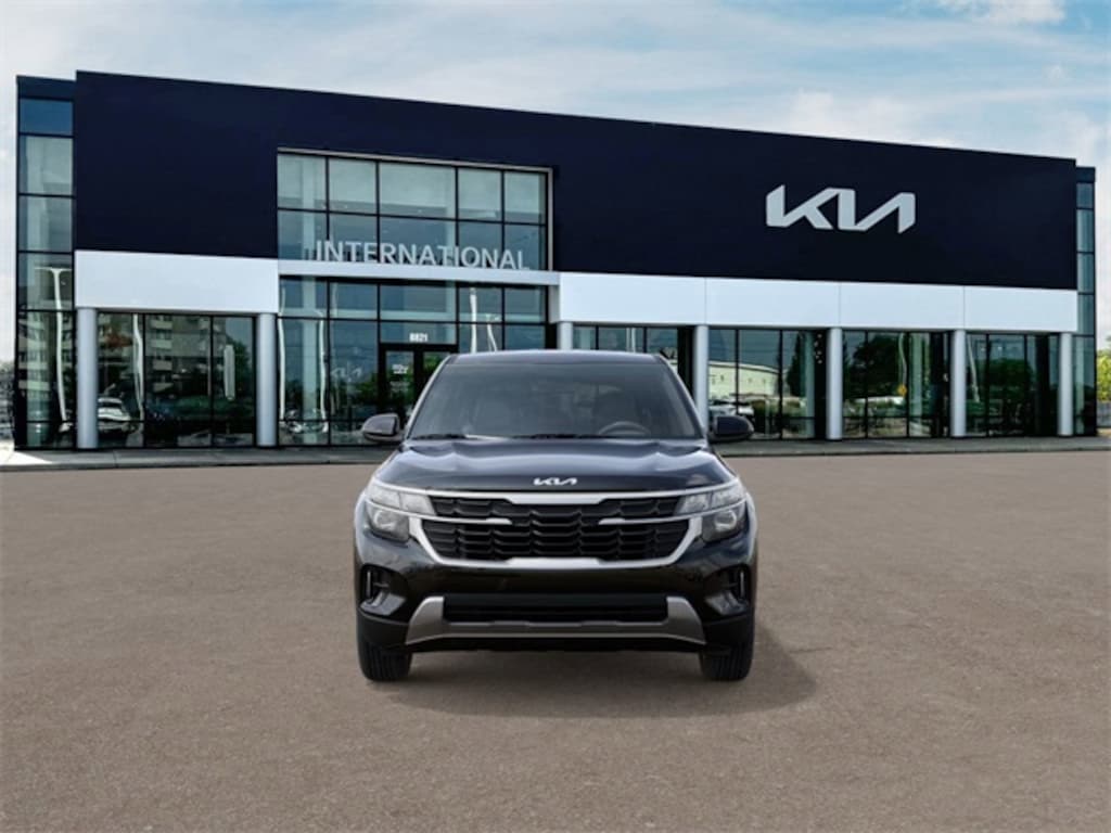 New 2026 Kia Seltos LX SUV