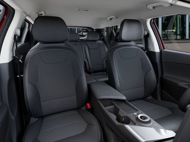 2025 Kia EV6 Light L/R - Photo 15