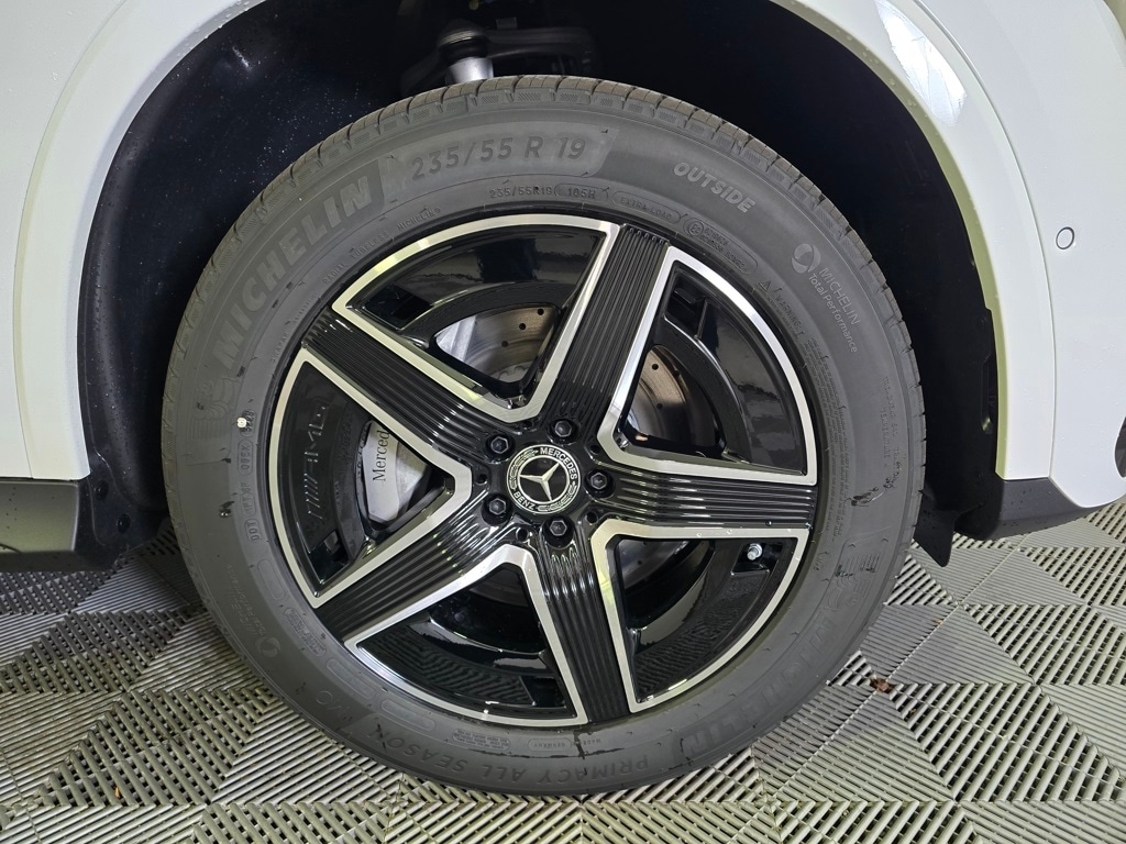 New 2026 Mercedes-Benz GLC 300 4MATIC SUV