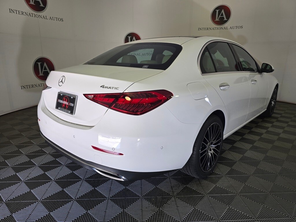 2025 Mercedes Benz C 300 4MATIC photo 4