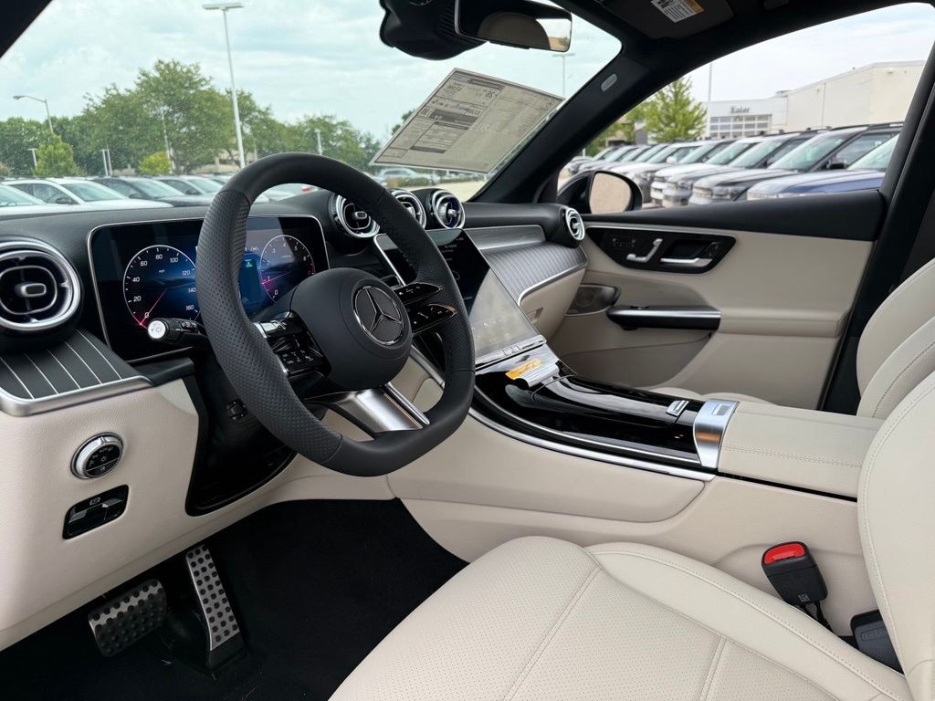 New 2027 Mercedes-Benz GLC 300 4MATIC SUV