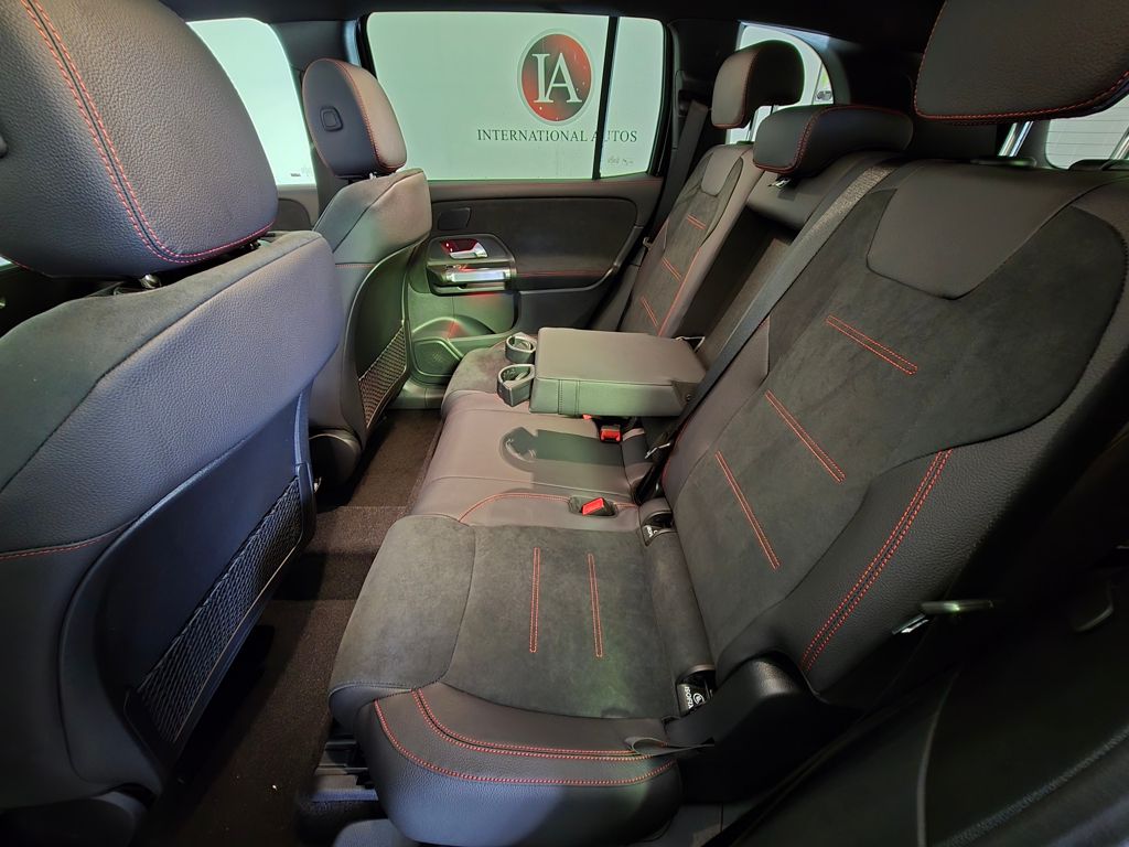 2026 Mercedes-Benz GLB GLB 250 - Photo 12
