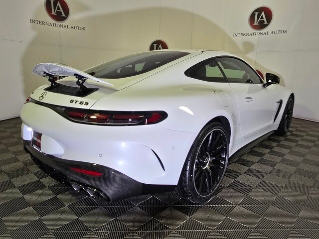 2025 Mercedes Benz AMG GT photo 4