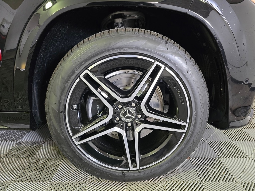 New 2026 Mercedes-Benz GLS 450 4MATIC SUV