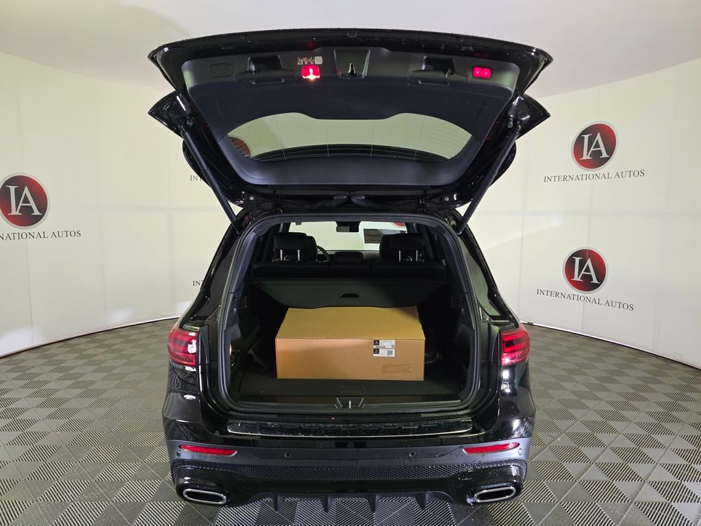 2026 Mercedes-Benz GLB GLB 250 - Photo 8