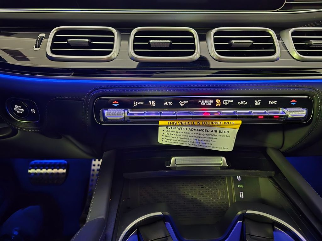 2026 Mercedes-Benz GLE AMG GLE63 S - Photo 16
