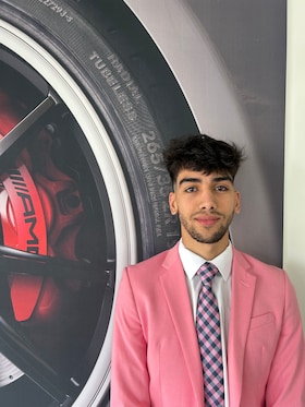 Staff member Louai Hassanein from 318c9a4a3c0a