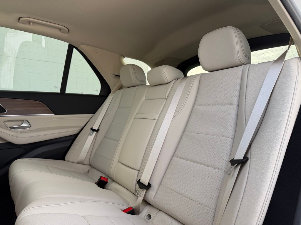 2026 Mercedes-Benz GLE GLE350 - Photo 35