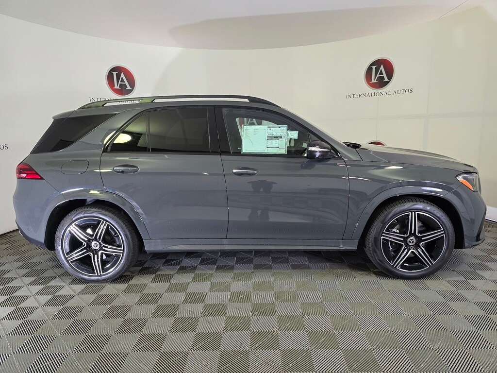 2026 Mercedes Benz GLE 450 4MATIC photo 2