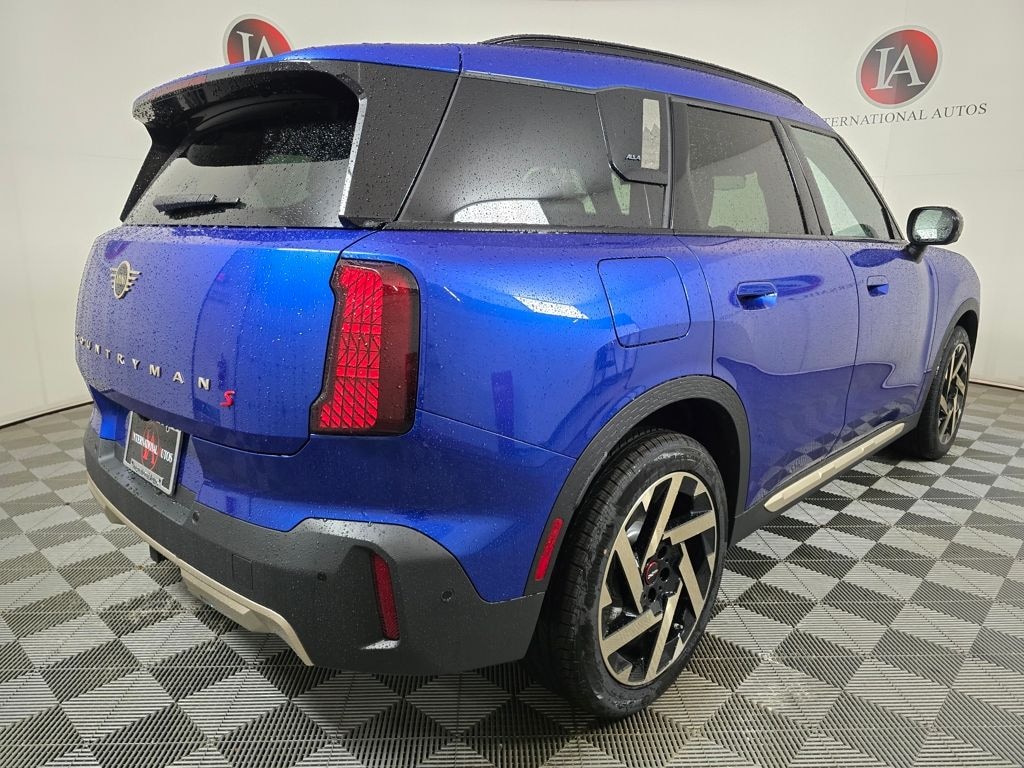 New 2027 MINI Countryman Iconic SUV