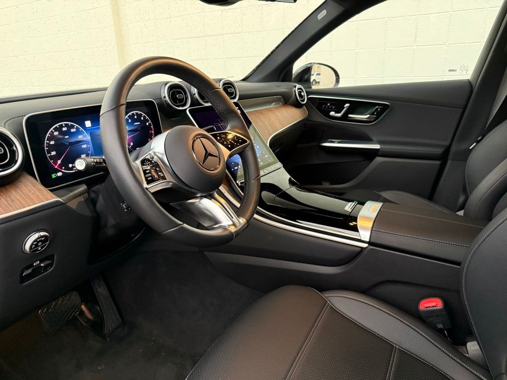 Used 2025 Mercedes-Benz GLC 300 4MATIC SUV