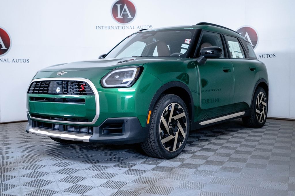 New 2027 MINI Countryman Signature Plus SUV