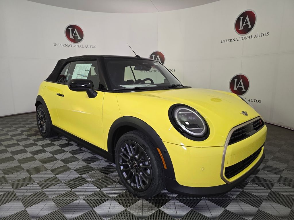 2026 MINI Convertible Cooper S's photo