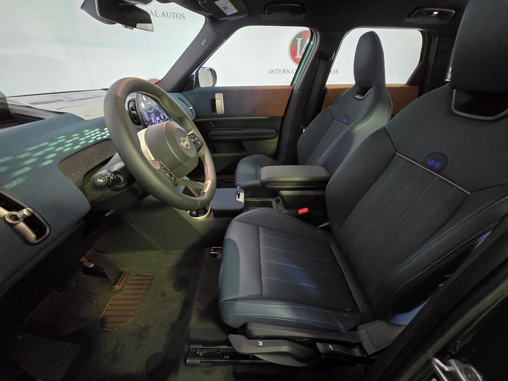 2026 MINI Countryman S - Photo 11