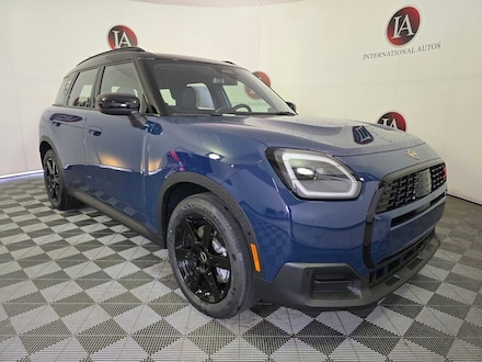 2026 MINI Countryman Signature Plus SUV