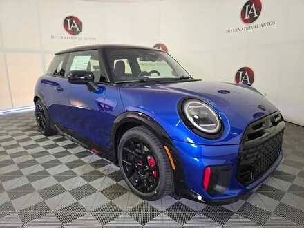 2026 MINI 2 Door Signature Plus Hatchback