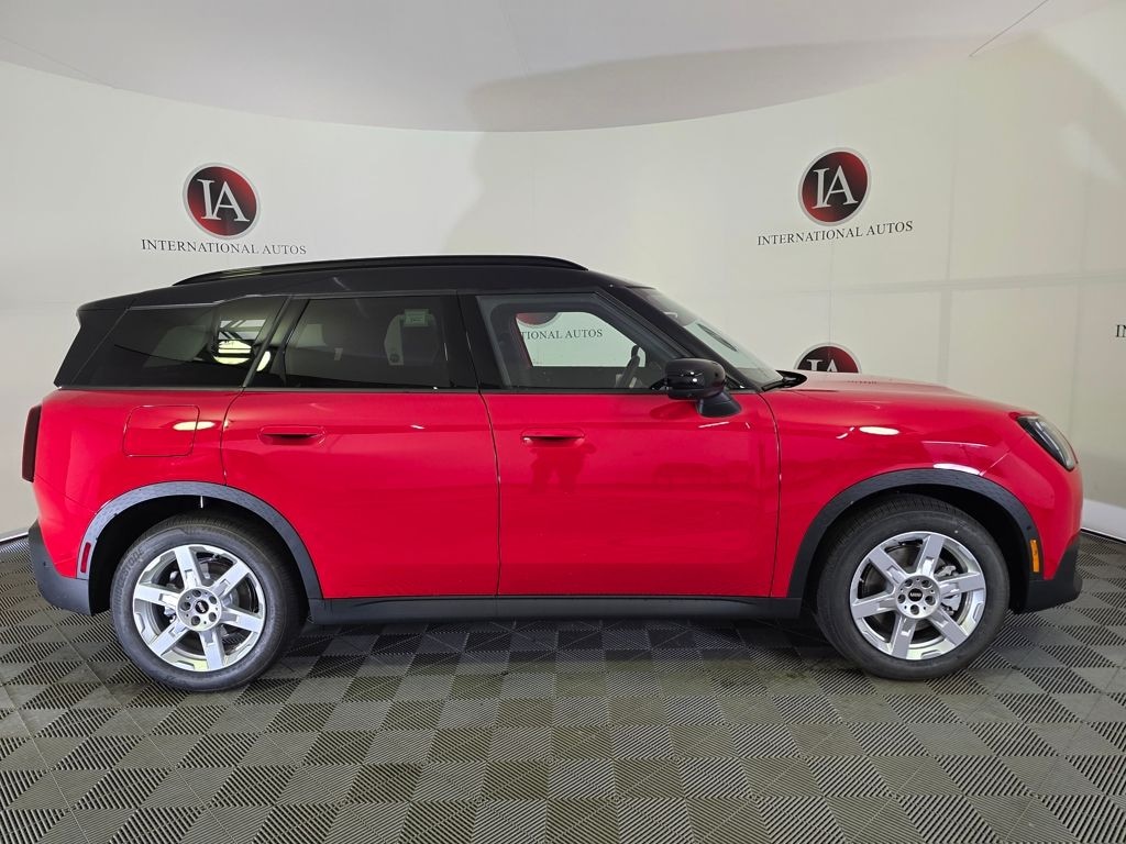 New 2026 MINI Countryman Iconic SUV