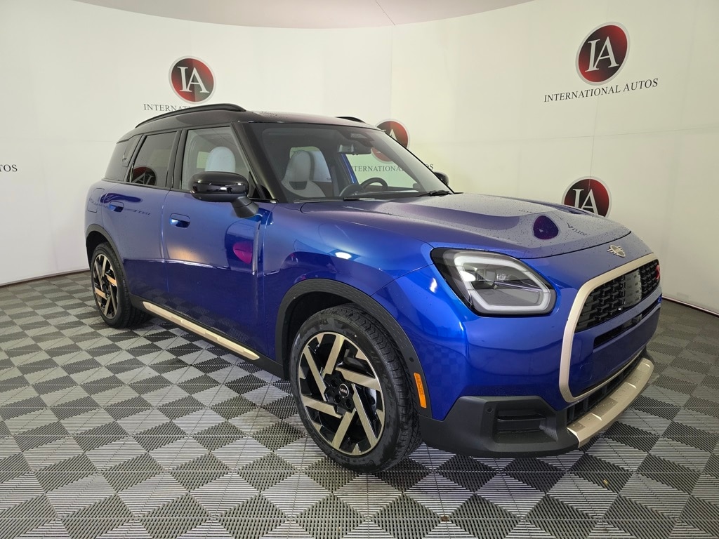 New 2026 MINI Countryman Iconic SUV
