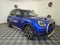 2026 MINI Countryman Iconic SUV