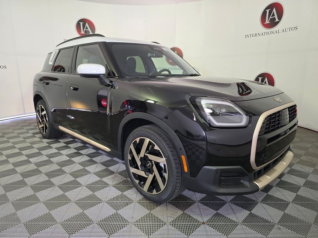 New 2026 MINI Countryman Iconic SUV