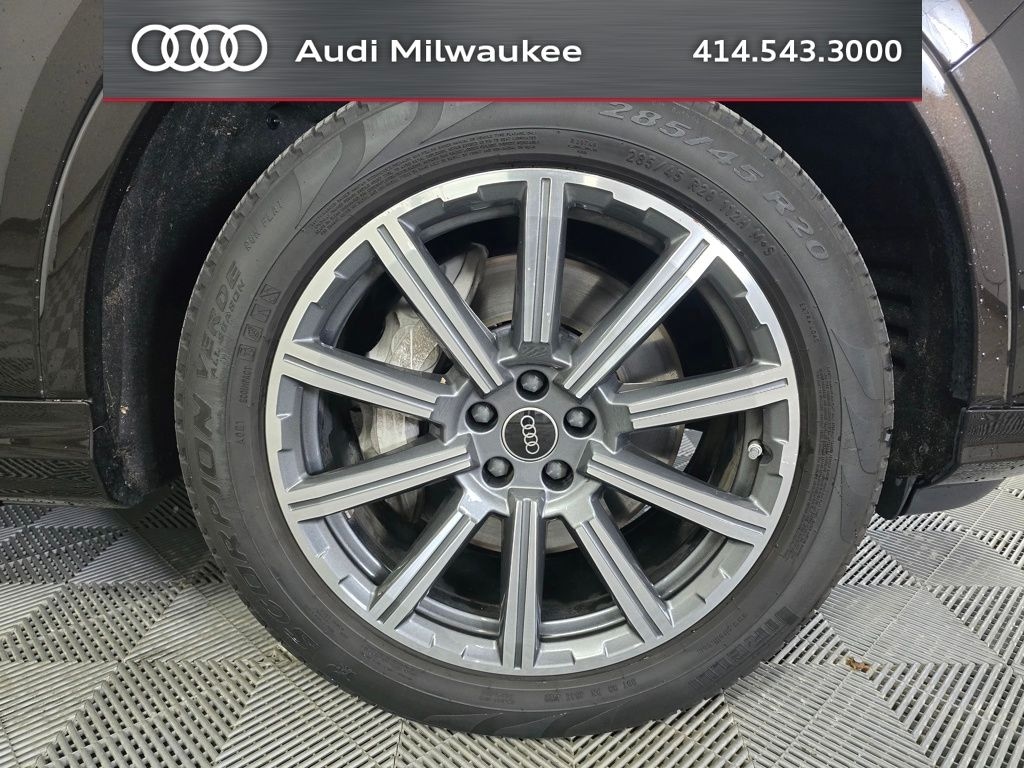 Used 2023 Audi Q7 45 Premium SUV