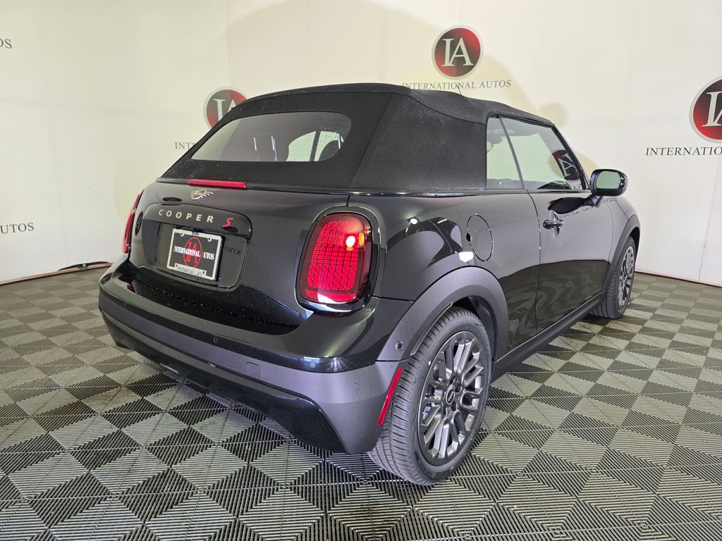 2026 MINI Convertible S - Photo 6