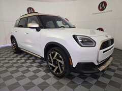 2026 MINI Countryman Iconic SUV