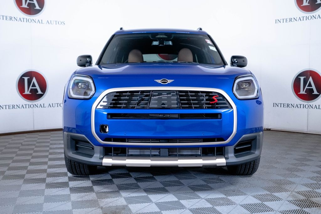 New 2027 MINI Countryman Iconic SUV