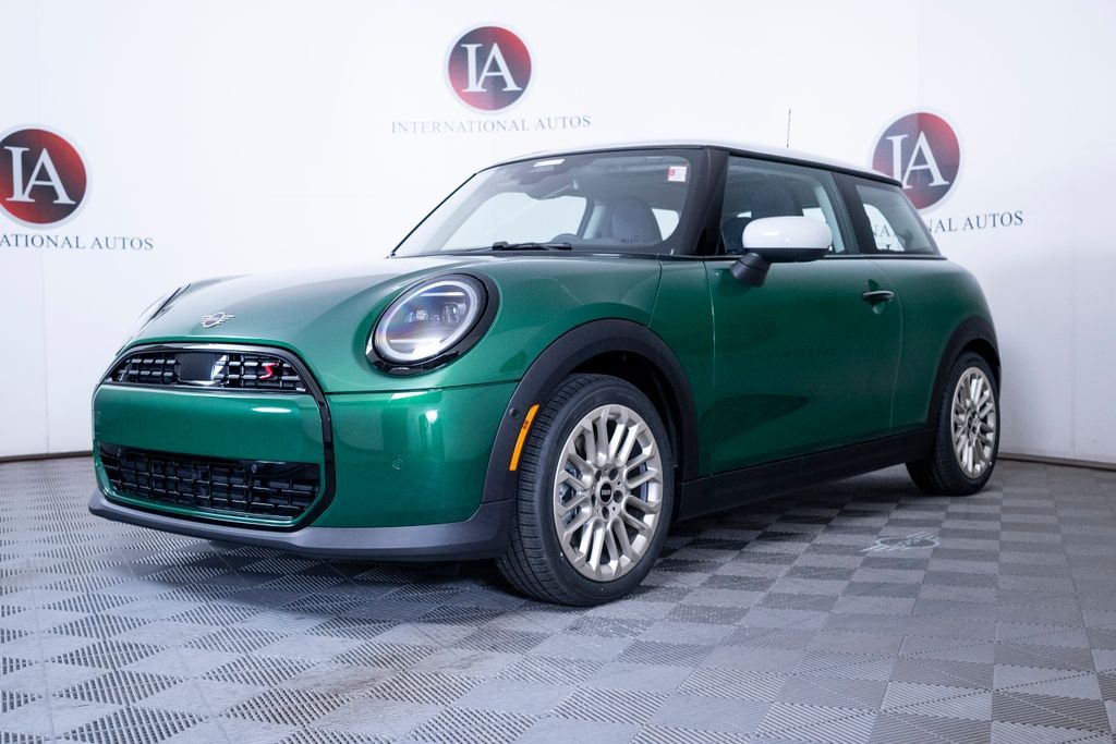 New 2026 MINI 2 Door Signature Plus Hatchback
