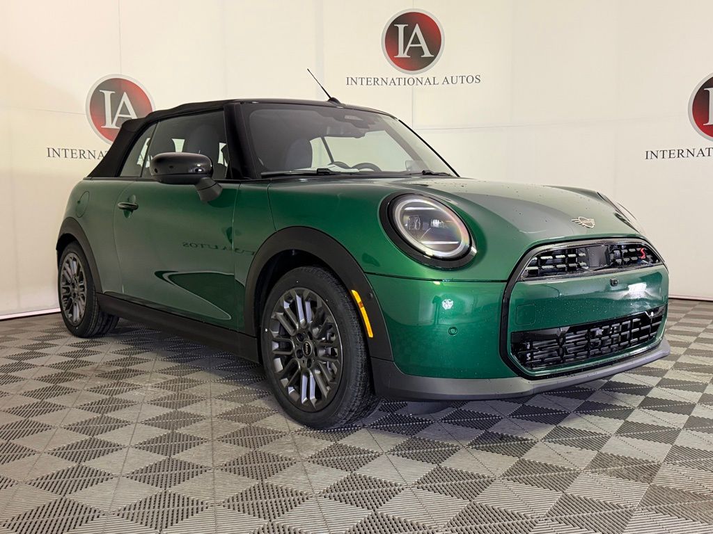 2026 MINI Convertible Cooper S's photo
