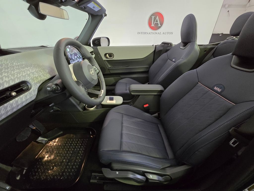 2026 MINI Convertible S - Photo 16