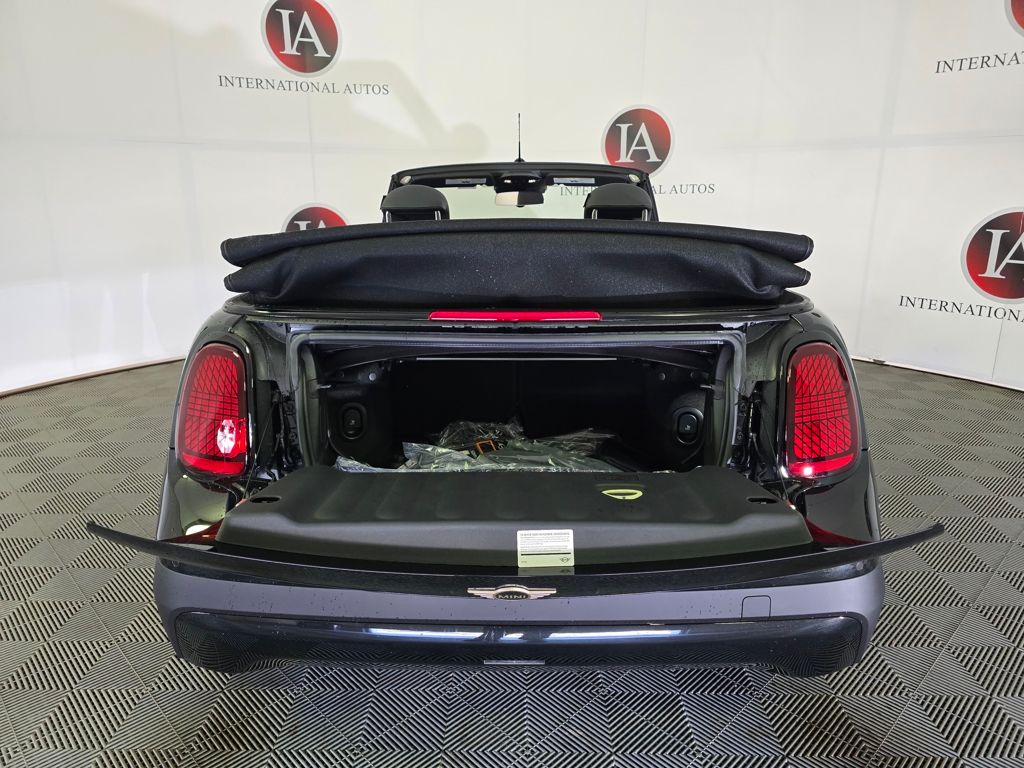 2026 MINI Convertible S - Photo 13
