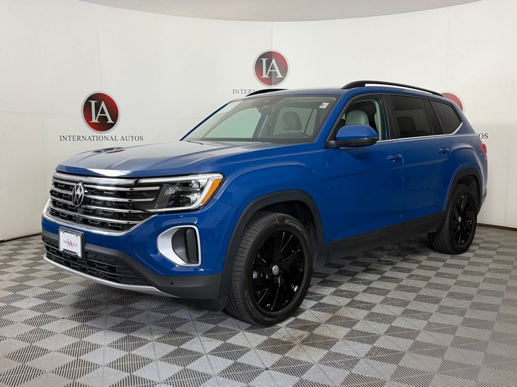 Used 2025 Volkswagen Atlas 2.0T SE w/Technology SUV